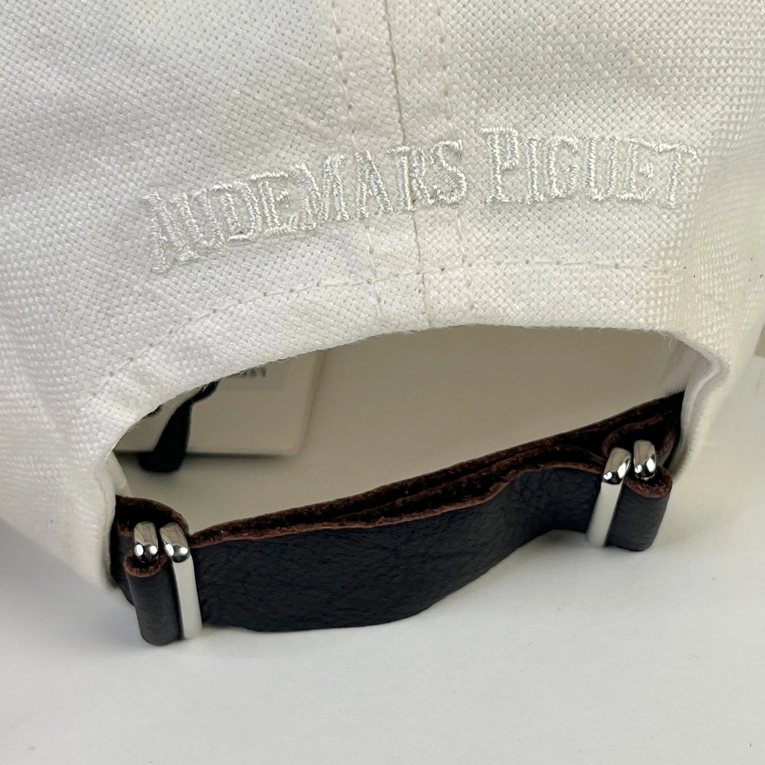 Audemars Piguet x TaylorMade White Performance Golf Cap – One Size